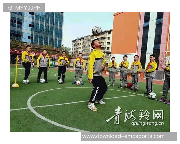 职业足球学校助力青少年成长打造未来足球明星的摇篮